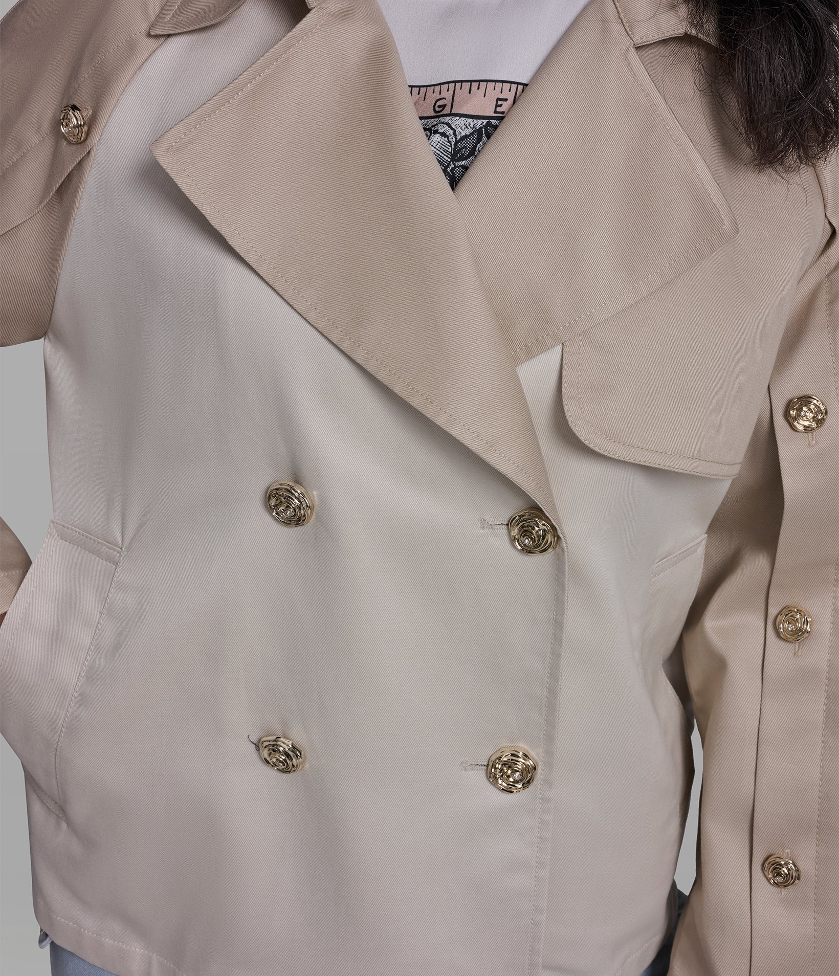 OVERSIZED CROPPED TRENCH COAT - Image 7